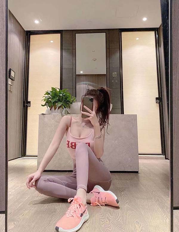 新加坡商务模特预约